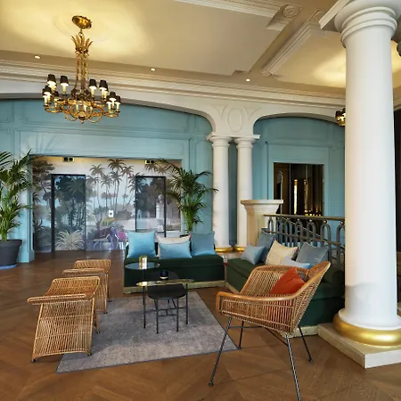Hotel Le Palace De