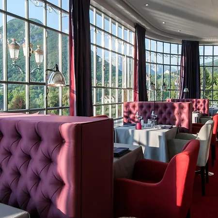 Le Palace De Hotel Menthon-Saint-Bernard