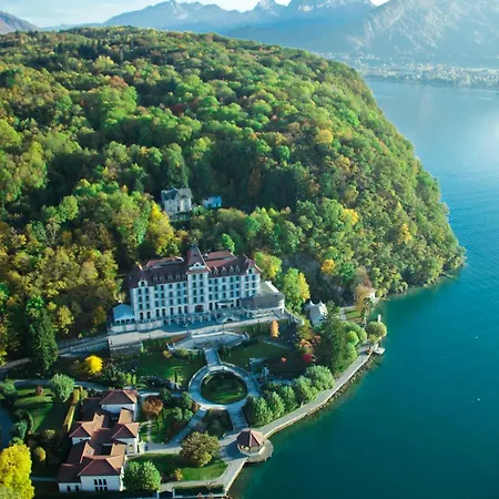Hotel Le Palace De Menthon-Saint-Bernard