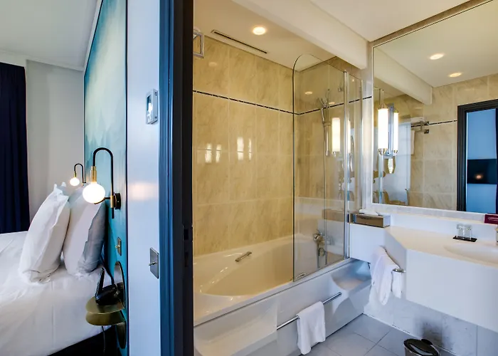 Le Palace De Hotel 5*