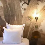 Le Palace De 芒通-圣贝尔纳