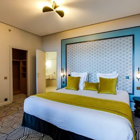 Le Palace De فندق 5*