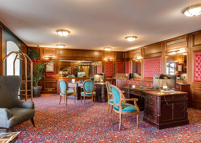 Le Palace De 5* Menthon-Saint-Bernard